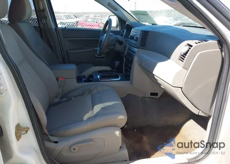 2005 Jeep Grand Cherokee Laredo z USA, uszkodzony, nr VIN 1J4GR48K05C693816